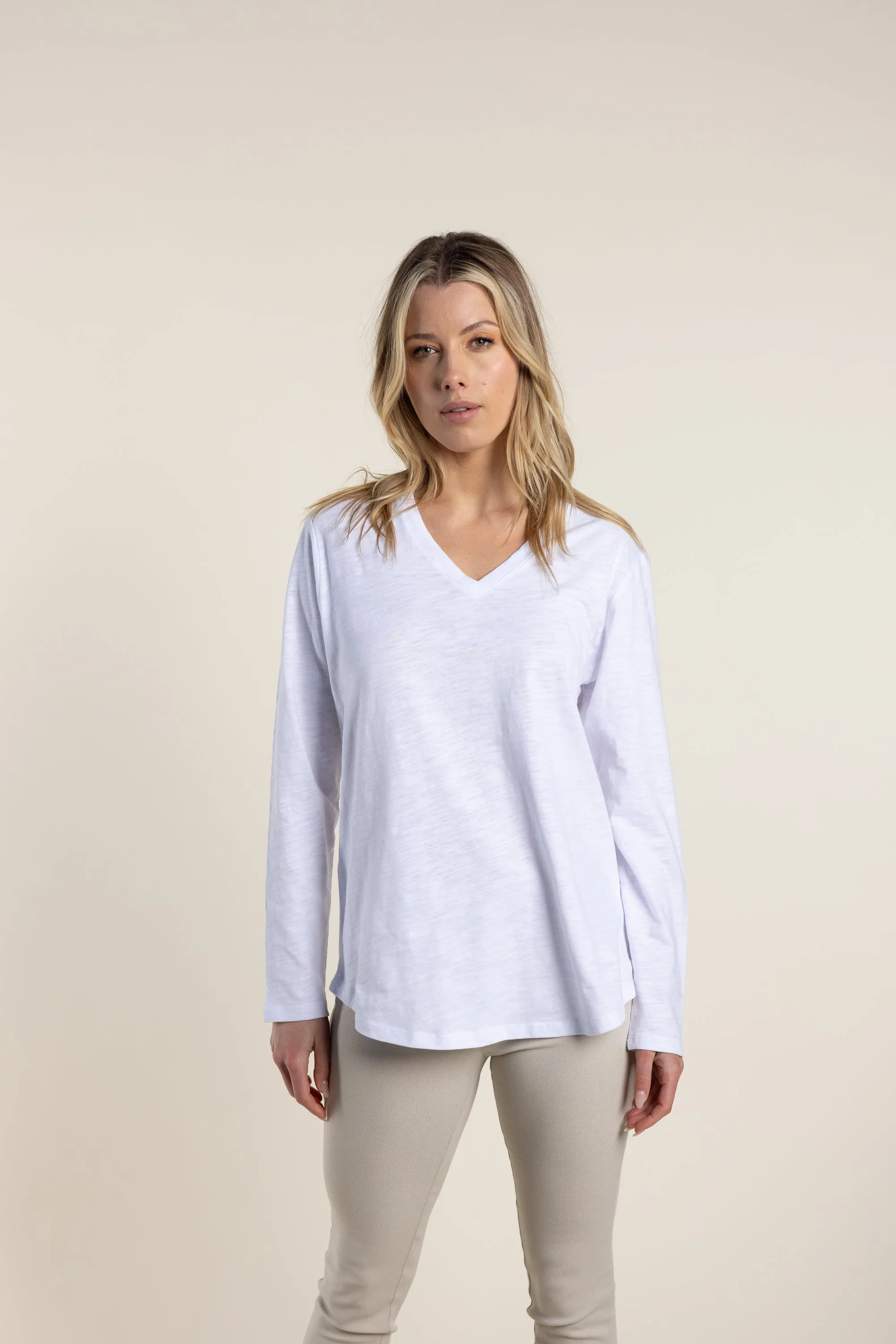 long sleeve v neck tee 2789